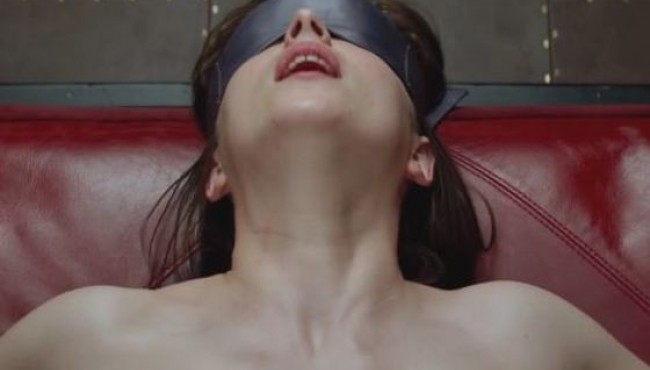 "Fifty Shades of Grey" Movie Trailer: HOT or NOT?